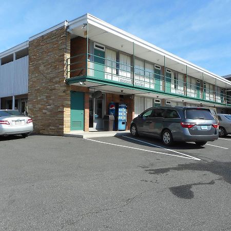 Highlander Motor Inn Arlington Eksteriør billede